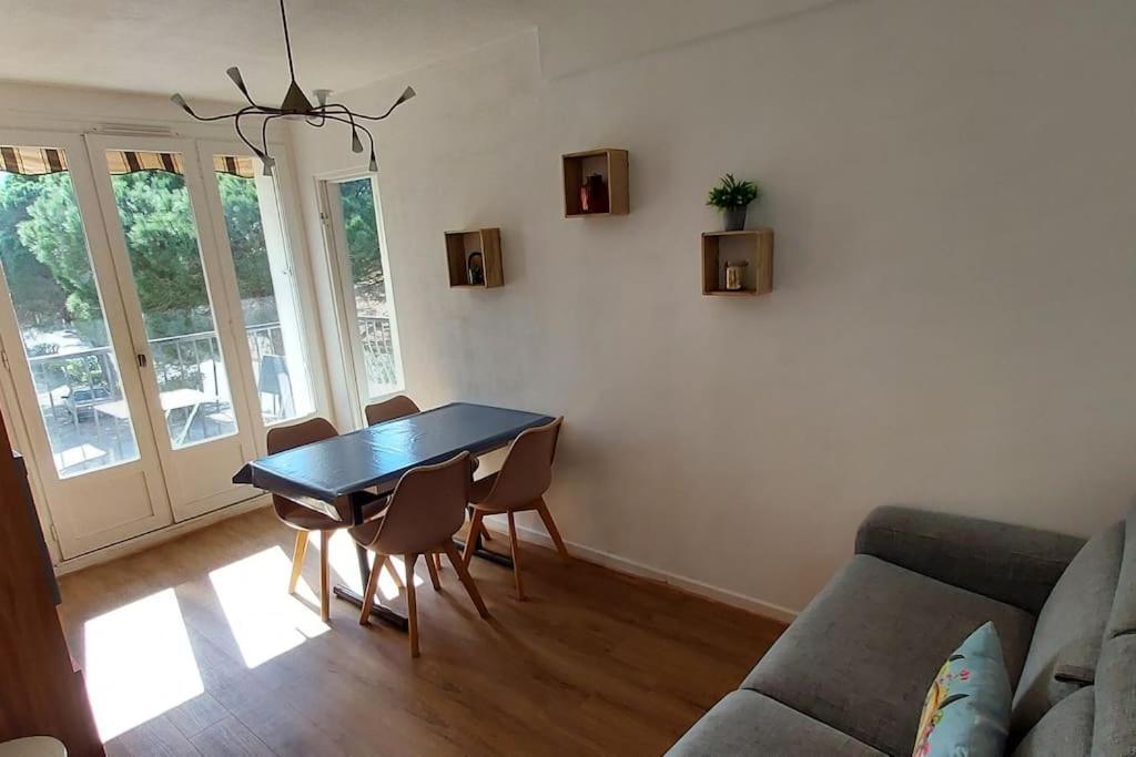 Renove Avec Balcon A 100 M De La *